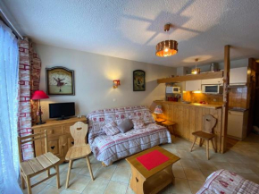 Studio cosy avec Multi Pass, à 100m des remontées Linga, garage et WiFi inclus, idéal ski et été - FR-1-693-82